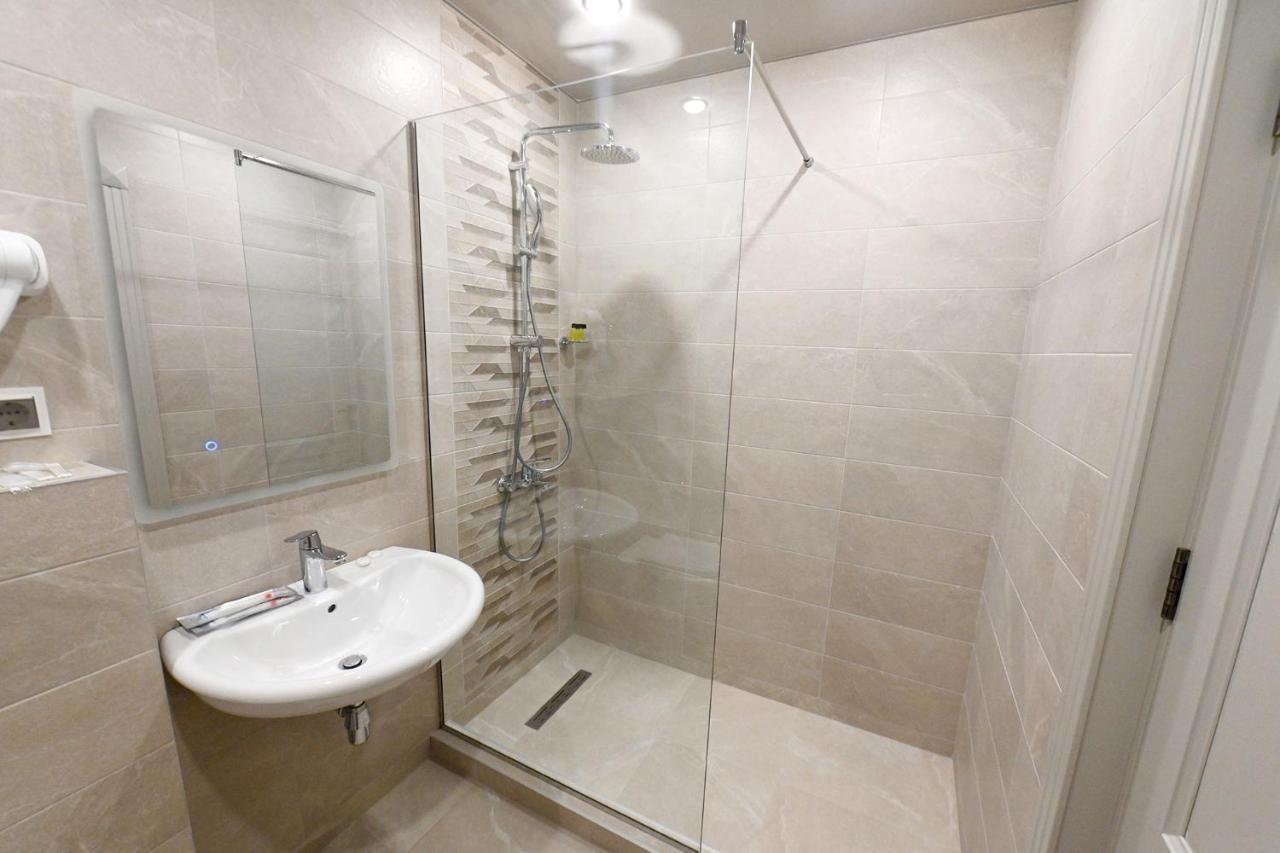 Prime Hotel Gyumri ภายนอก รูปภาพ